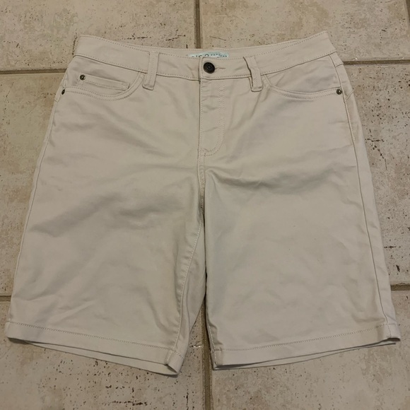 Cleo Petites Khaki Beige Cotton Blend Bermuda Shorts Size 6 (Petite) - Picture 5 of 5